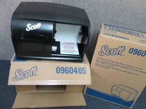 2 Scott Toilet Paper Dispensers, (2...