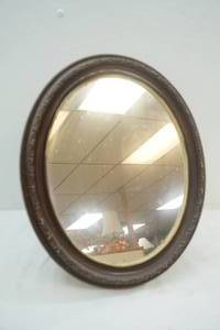 oval mirror