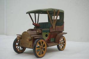 antique tin car