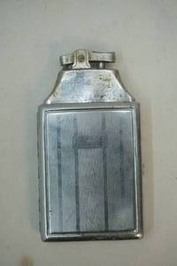 lighter shaped cigarette case