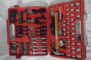 110 piece home tool set