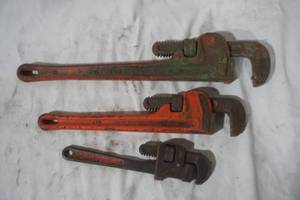 pipe wrenches
