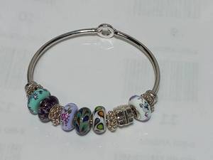 Sterling Sliver Fenton Bracelet With 6 Beads And 5 Charms