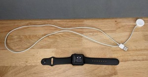 lot 15A image: Apple Watch Series 3 F
