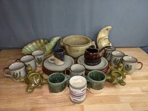lot 151 image: A Collection of Various Mugs Plates and Bowls  M