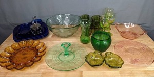 lot 160 image: A Collection of Various Glass Pieces Including One Piece of UraniumVaseline Glass, Glass Sunflower, Blue Glass Dishes, Green Glass Dishes and Pink Glass Dishes  M