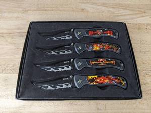 lot 43 image: Set of (4) Bud K Chopper Folding Knifes with Belt Clip M