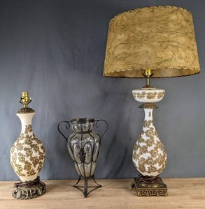 lot 70 image: (2) Decorative Table Lamps and a Decorative Clear Vase M
