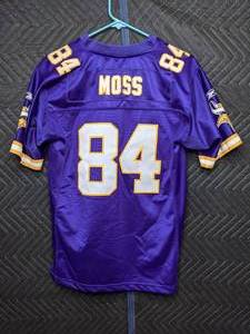 lot 8 image: Randy Moss #84 NFL Minnesota Viking Reebok Sewn Football Jersey Youth Large E