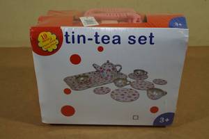 19 Piece Tin Tea Set