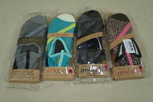 4 Pairs Womens Fitkicks -Size L