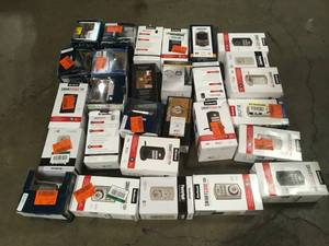 Lot of assorted Kwikset Smart Code door entry - various models and conditions customer returns see pictures