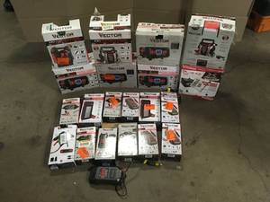 Lot of assorted Vector Portable Powers customer Returns various models and conditions see pictures
