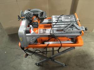 Ridgid 12 Amp Corded 8 in. Tile Saw with Extended Rip open box customer return see pictures