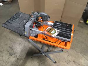 Ridgid 12 Amp Corded 8 in. Tile Saw with Extended Rip open box customer return see pictures