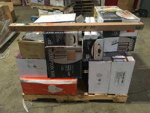 Pallet with assorted Lightning  various kinds open box customer returns various conditions