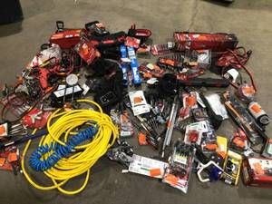 lot 26 image: Assorted Husky and Hand Tools and More Customer Returns See Pics