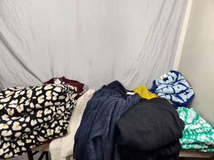 24 New Womens Sweatshirts and Sweaters