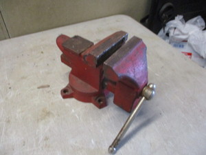 Bench Vise