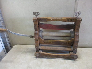 Antique Washer Wringer