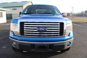 2010 Ford F-150 XLT Crew Cab 4x4 - 2 Owners -