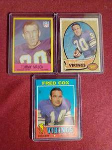 (3) Vintage Vikings Cards