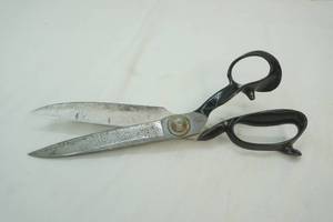 scissor