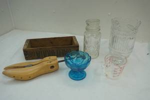 measuring cup