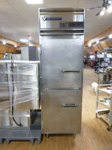 Victory 2 Door Cooler