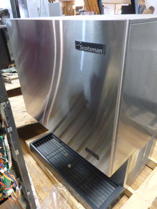 Scotsman Touch Free IceWater Machine