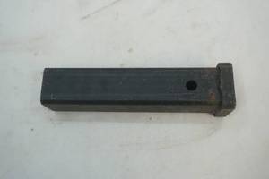 lot 16 image: extender hitch