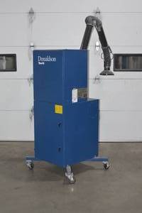 lot 7 image: Donaldson Torit Vibra Shake VS1200 with HEPA Filter and Suction Hood