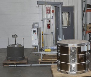 lot 2 image: New DTM Laserform Oven - Kiln with Motorized Crane
