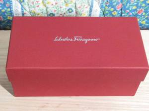 lot 22 image: Salvatore Ferragamo 59mm Full Rim Cat Eye Frame Sunglasses