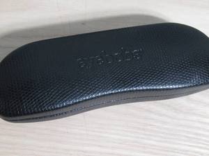 lot 34 image: Eyebobs BOARD STIFF Readers Glasses, Black 1.50