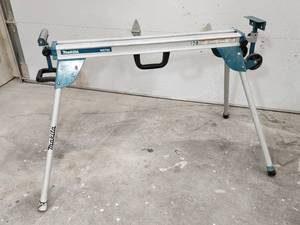 lot 117 image: Makita Miter Saw Stand