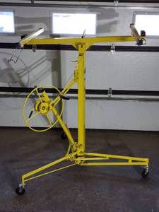 lot 57 image: Collapsible Mudd Boss Drywall Panel Lift Unit