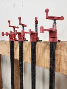lot 67 image: (4) Nice Bessey Woodworking Pipe Clamps