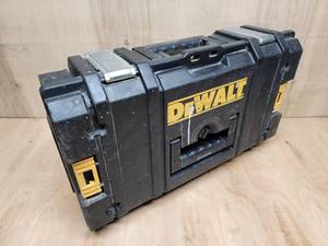 lot 32 image: DeWalt Combo Drill Set with Charger