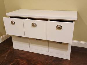lot 313 image: (2) Drawer Filing Cabinet