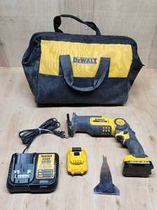 lot 189 image: DeWalt Cordless Reciprocating Saw with Charging Station