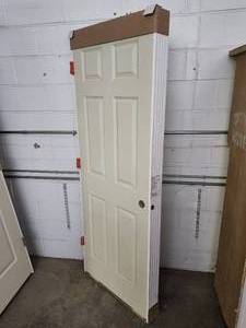 lot 148 image: White Interior Door with Frame - NEW