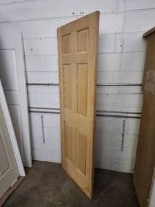 lot 146 image: Wooden Interior Door- NEW