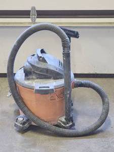 lot 42 image: Ridgid 12 Gallon Shop Vac