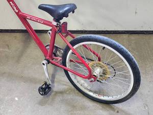 lot 358 image: Childs Ride Along Bike