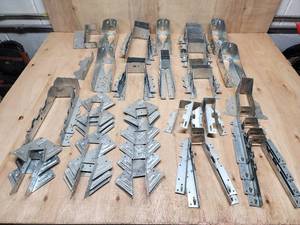 lot 334 image: Assorted Deck Braces