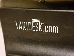 lot 238 image: Veridesk Sitting or Standing Desk Top