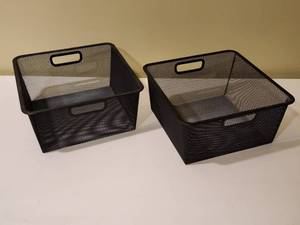 lot 241 image: Assorted Office Desk Organizers