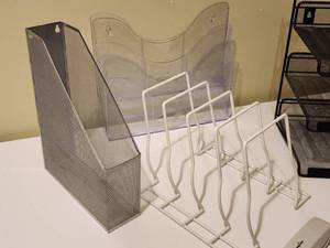 lot 244 image: Assorted Office Desk Organizers