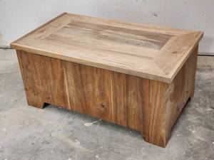 lot 330 image: Unfinished Walnut Trunk Project